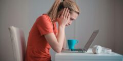 العمل الإضافي لإدارة المعلومات الخاطئة لوسائل الإعلام