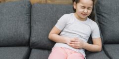 علاج ألم المعدة عند الأطفال والمراهقين – دليل شامل علاج ألم المعدة عند الأطفال والمراهقين – دليل شامل