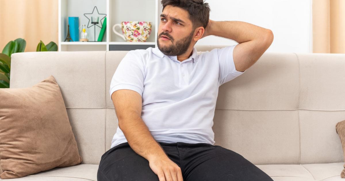 الأسباب المحتملة لظهور كتلة صلبة في المؤخرة وطرق التشخيص والعلاج