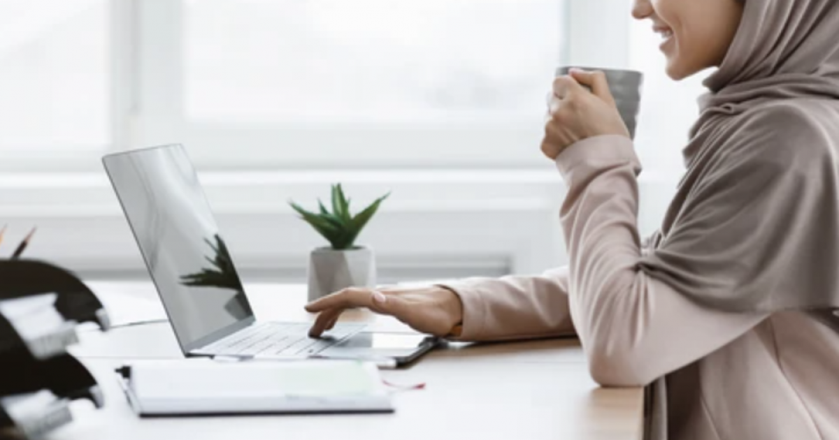 تعزيز الصحة النفسية للنساء في العمل: كيف نبني بيئة مهنية عادلة؟