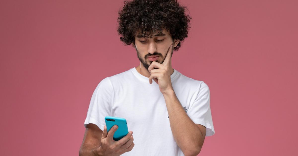 كيف يتم التحقق من المعلومات الطبية على منصات التواصل؟