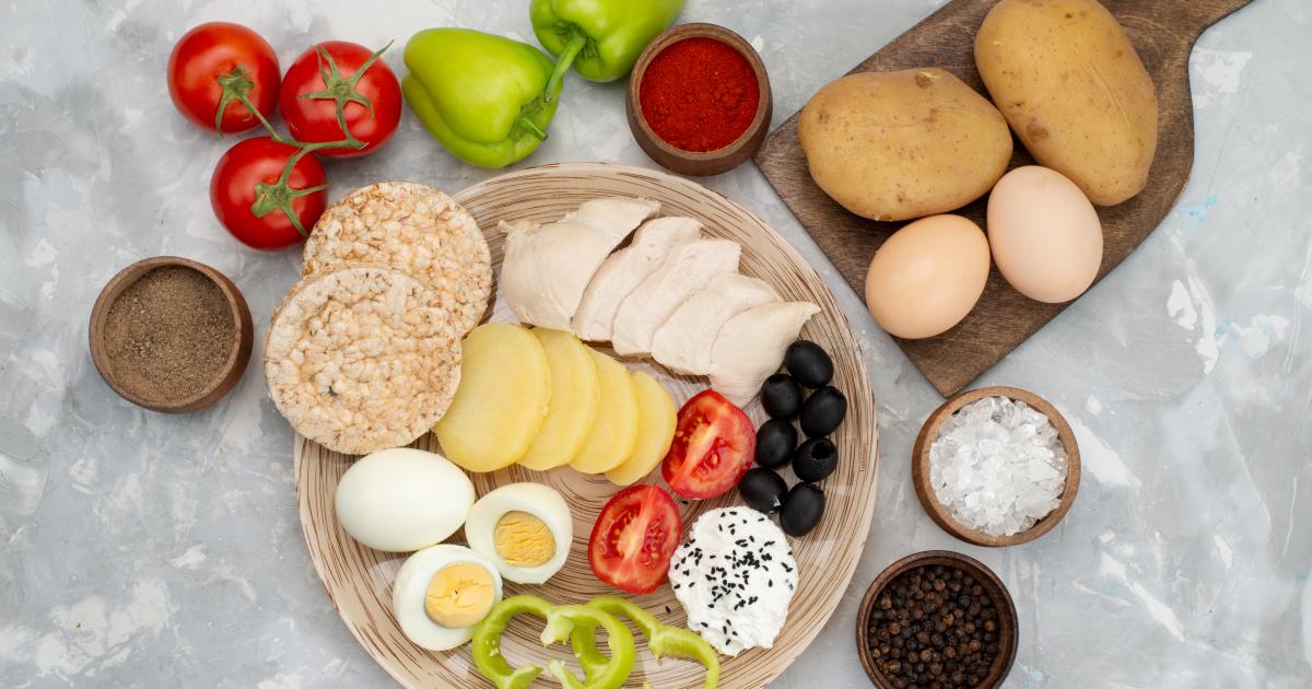 هل كل الأطعمة عالية الكوليسترول ضارة؟ إليك الإجابة العلمية