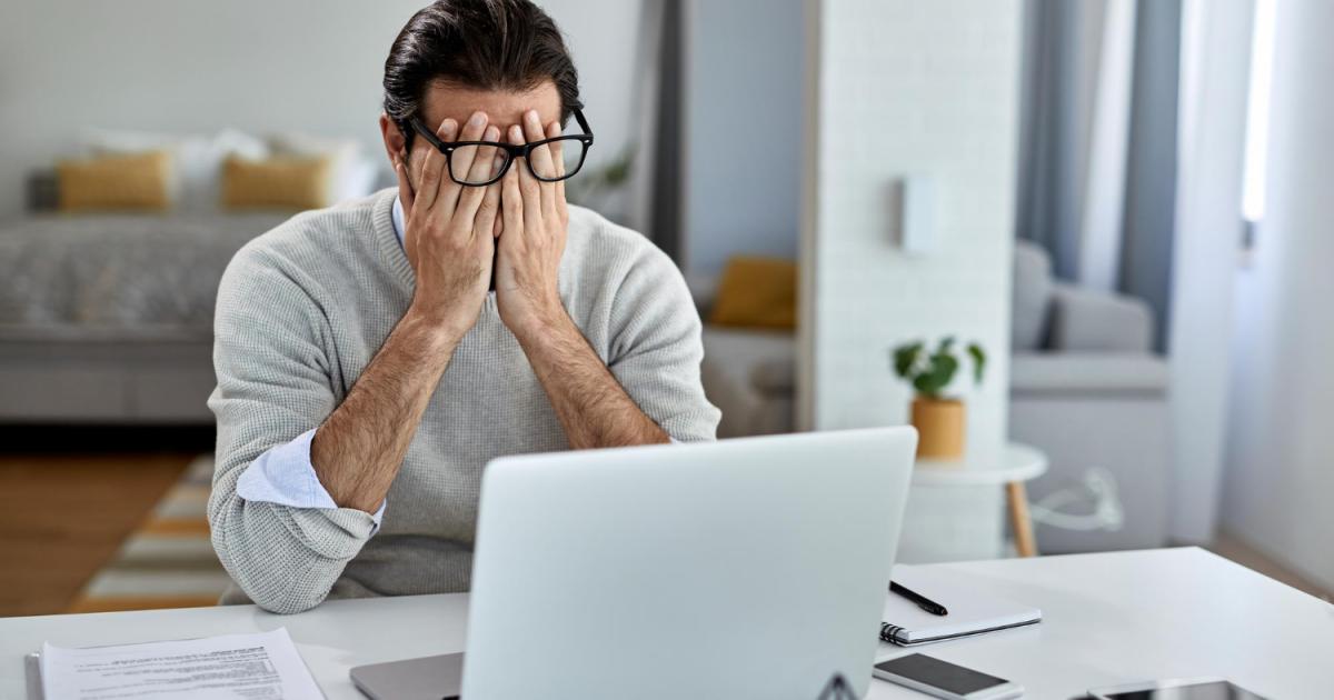 التسوق عبر الإنترنت ووسائل التواصل يرفعان مستويات التوتر