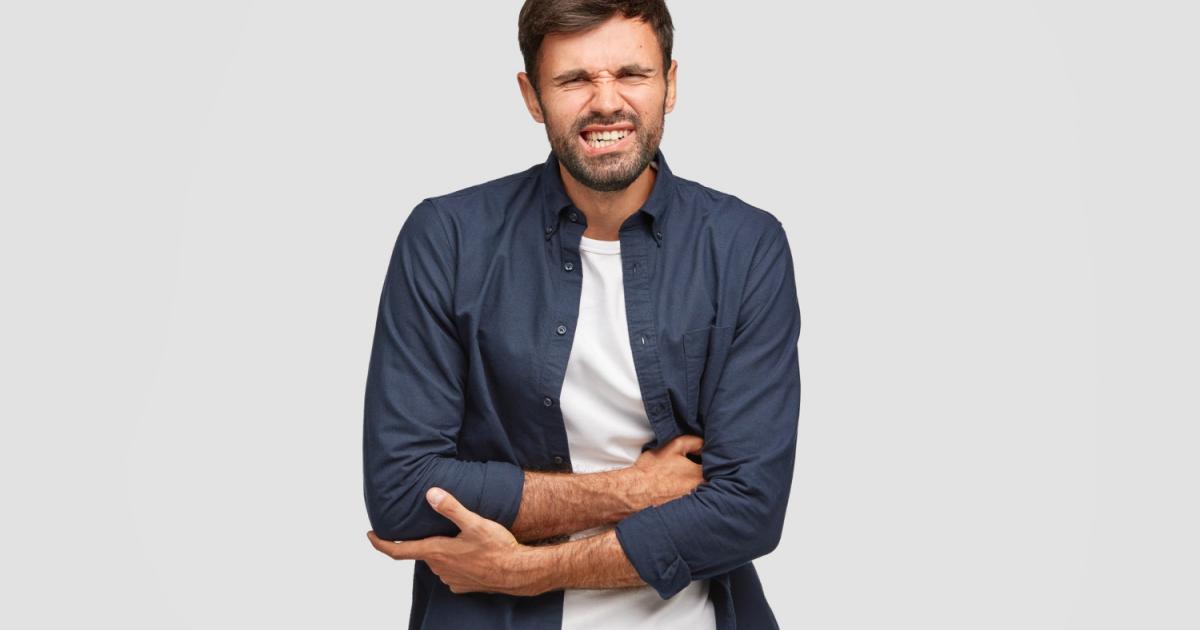 تقليل تناول الطعام في أوقات محددة قد يحد من أعراض مرض كرون