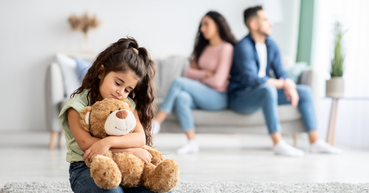 تجارب الطفولة تشكل علاقتنا بالآخرين في مرحلة البلوغ