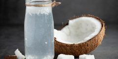 فوائد ماء جوز الهند لترطيب الجسم وزيادة الطاقة