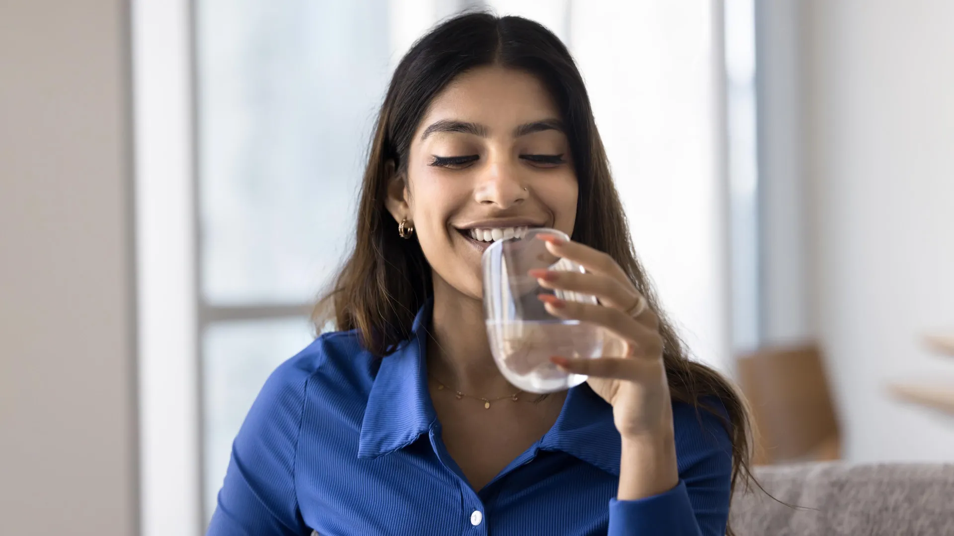 هل يمكن للمياه الفوارة تعزيز عملية التمثيل الغذائي والمساعدة في فقدان الوزن؟