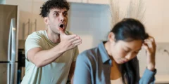 تأثير العنف المنزلي على الأطفال: الأبعاد النفسية والاجتماعية